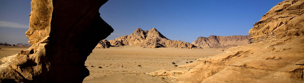 Wadi Rum Rock Bridge