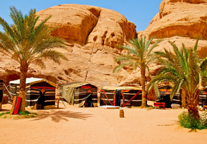Camp-in-Wadi-Rum